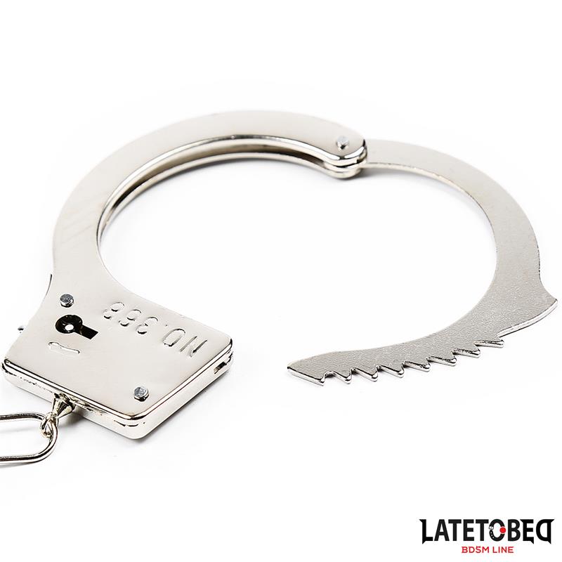 Metal Wrist Cuffs 50g