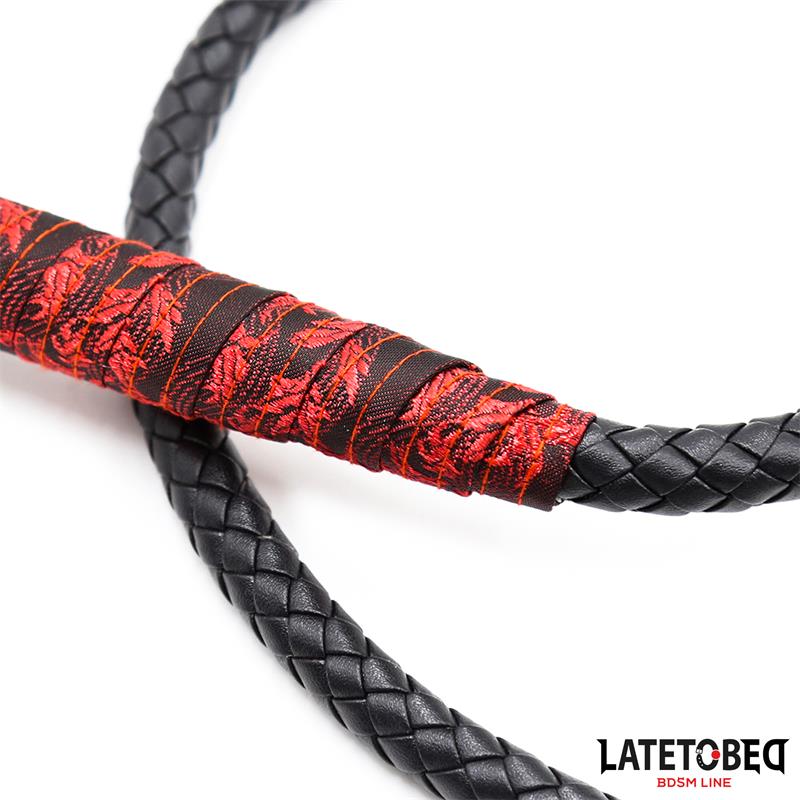 Scandal Whip 110cm
