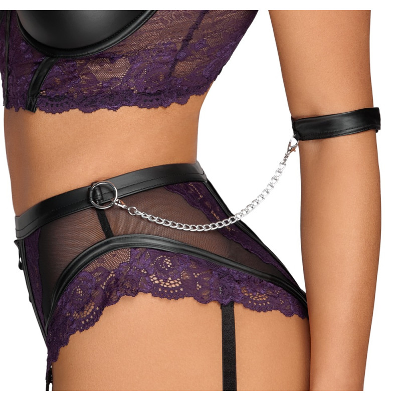Quarter Cup Bondage